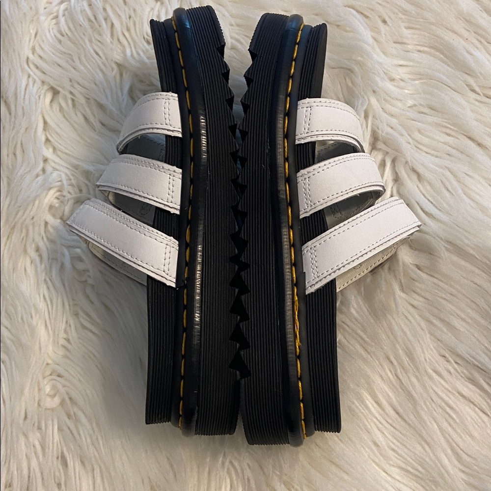 Dr. Martens Black and White Sandals size 7 BNWOT see all photos - Picture 5 of 12